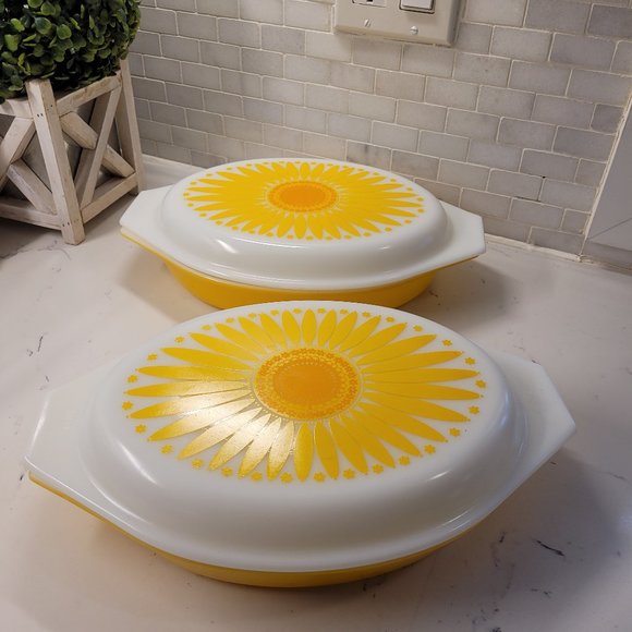 Pyrex Other - Vintage 1960's Pyrex Daisy Sunflower Divided Serving Dish x 2 quan. - Li…